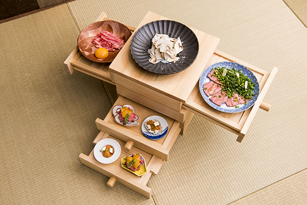 肉と酒はじめ(新富町)